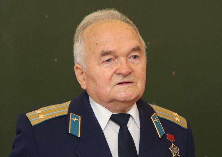 Хатынь – это история Беларуси и символ героизма нашего народа Хатынь – это история Беларуси и символ героизма нашего народа