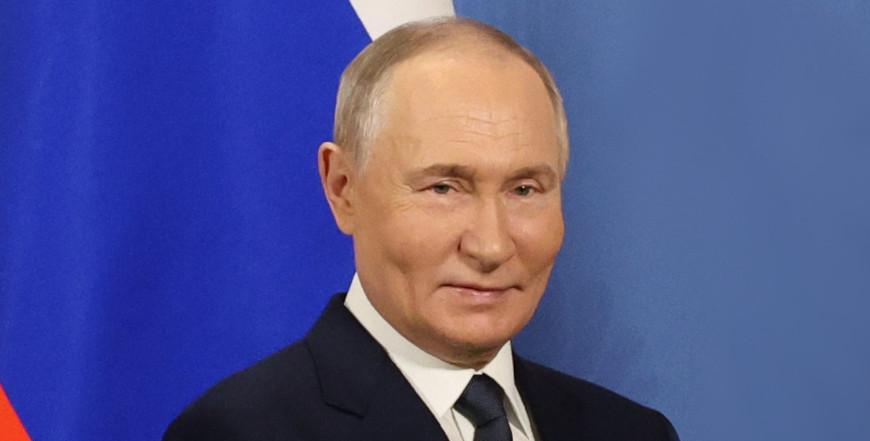 Александр Лукашенко поздравил Президента России Владимира Путина с днем рождения