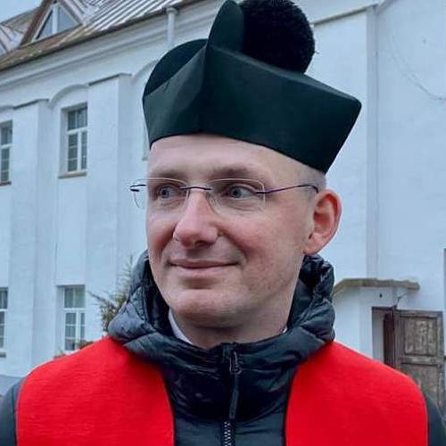 Традиция уважения друг к другу стала основой стабильности и мирного сосуществования Традиция уважения друг к другу стала основой стабильности и мирного сосуществования