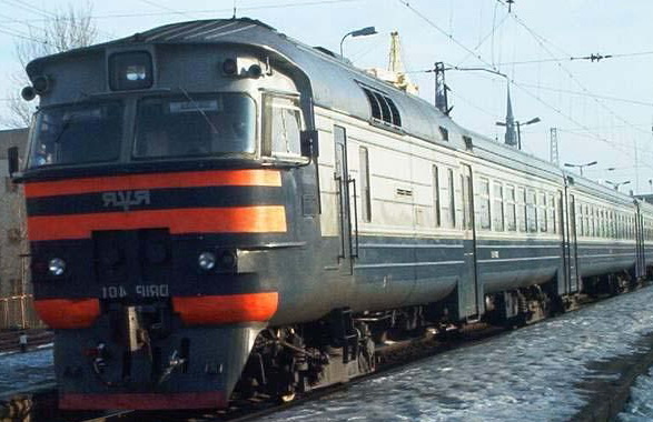 Помощник машиниста, не заметивший зажатого дверями пассажира, получил 2 года лишения свободы с отсрочкой наказания Помощник машиниста, не заметивший зажатого дверями пассажира, получил 2 года лишения свободы с отсрочкой наказания