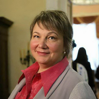 Елена Лазарева