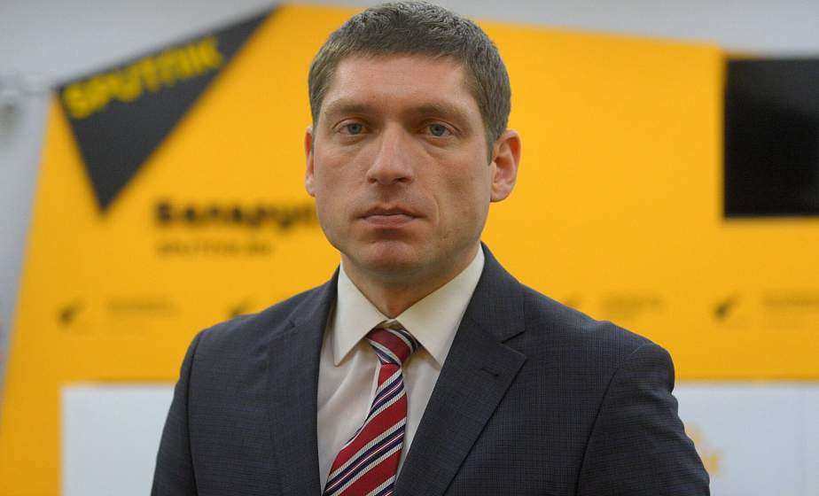 За решение политических элит нести бремя будет простой европейский гражданин За решение политических элит нести бремя будет простой европейский гражданин