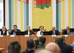 В Ивье состоялось выездное заседание сессии Гродненского областного Совета депутатов 
