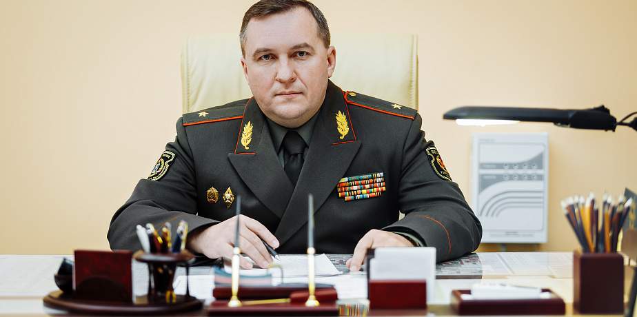 «Армия закаляет характер» «Армия закаляет характер»