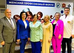 В Гродно прошел женский профсоюзный форум, собравший порядка сорока многодетных женщин, работающих в системе здравоохранения