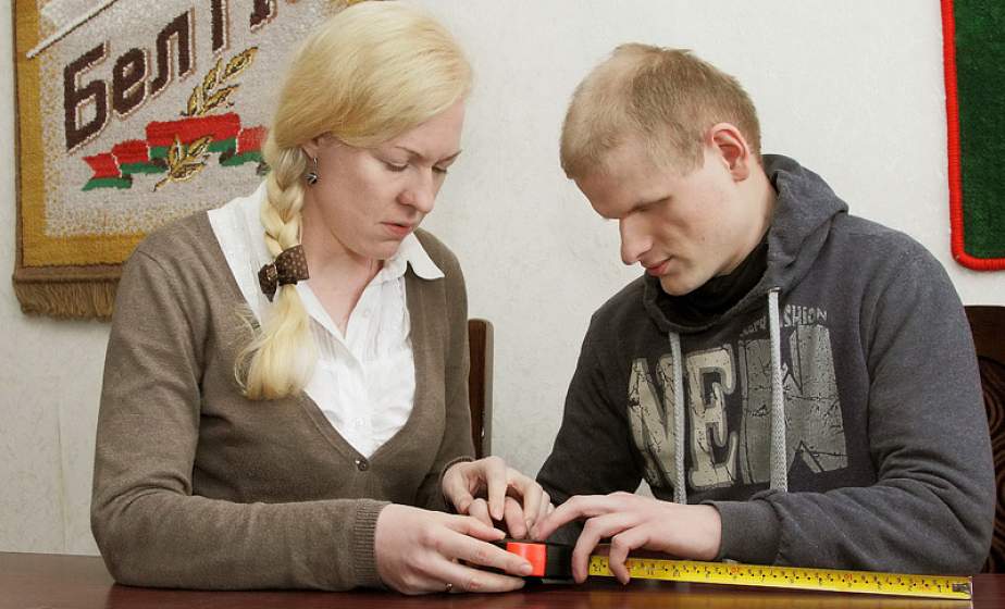 Инвалиды по зрению из Гродно приняли участие в телеигре «Брэйн-ринг» Инвалиды по зрению из Гродно приняли участие в телеигре «Брэйн-ринг»