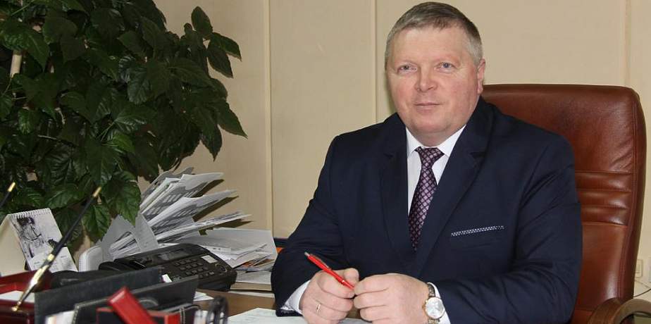 Беларусь дала нам главное – землю, свободу, мир, а мы реализуем свое право и трудимся на благо своей Родины Беларусь дала нам главное – землю, свободу, мир, а мы реализуем свое право и трудимся на благо своей Родины