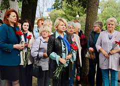 В День народного единства в Гродно установили QR-табличку на могиле Григория Горновых