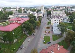 Чтобы двигаться вперед, нужны созидательный труд, взвешенный и разумный подход, а не митинги и нагнетание обстановки