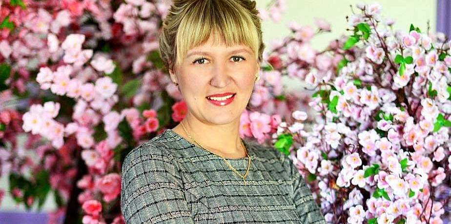 Учитель истории стоит на страже исторической памяти – фундамента, на котором строится будущее страны