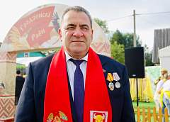 Валерий Хелский, председатель Гродненского райисполкома:  «Всем аграриям спасибо за труд»
