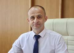 Прямую телефонную линию с жителями Гродненщины провел первый заместитель председателя Гродненского облисполкома Юрий Валеватый 